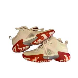 White & Red Exhibit select Women’s sneakers